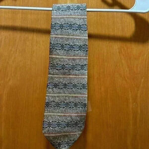 100% silk necktie
